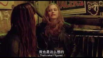 装扮成人吓人视频,揭秘成人扮鬼吓人视频背后的惊悚故事