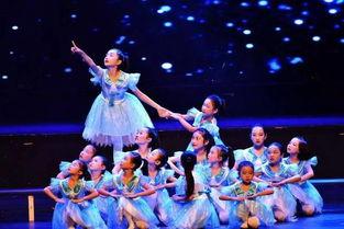 成人舞蒙族女孩视频大全,蒙族女孩舞蹈风采集锦